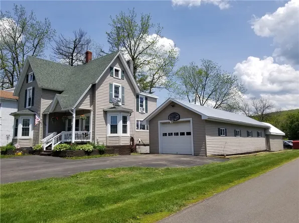 32 Park St, Norwich, NY 13815