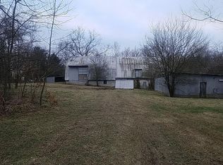 9563 Strout Rd, Clarksville, OH 45113