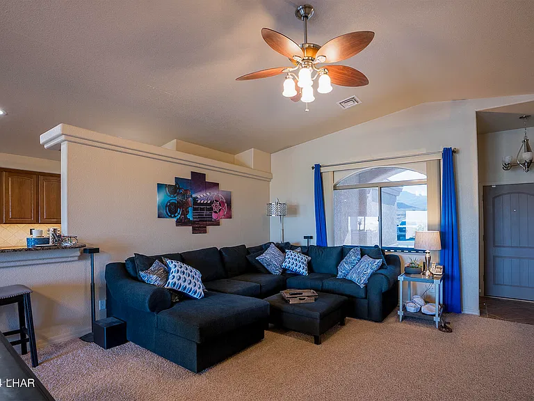 3761 Hiawatha Dr — Photo 10