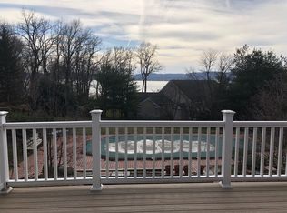 25 Country Club Ln, Briarcliff, NY 10510