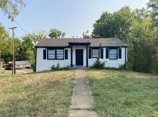 3248 Crowe Dr, Nashville, TN 37218