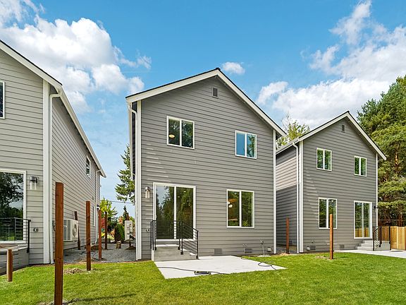 5th image of 1313 83rd Ave SE #1313