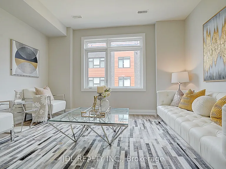 370 Red Maple Rd #D-119 — Photo 21