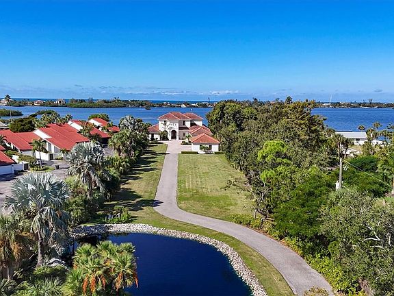 3rd image of 730 Sarabay Rd