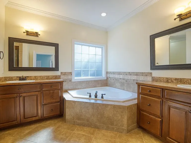 3894 Napa Dr — Photo 14