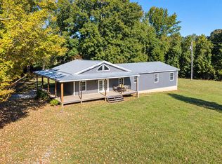 5049 South Rd, Cadiz, KY 42211