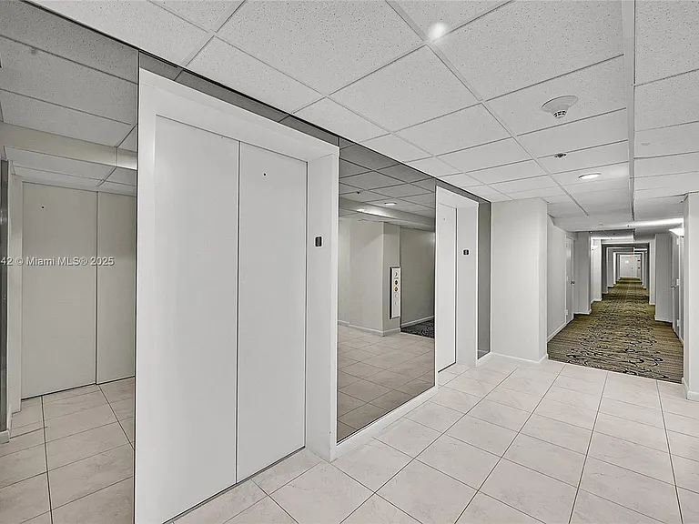 3200 N Port Royale Dr N #1009 — Photo 45