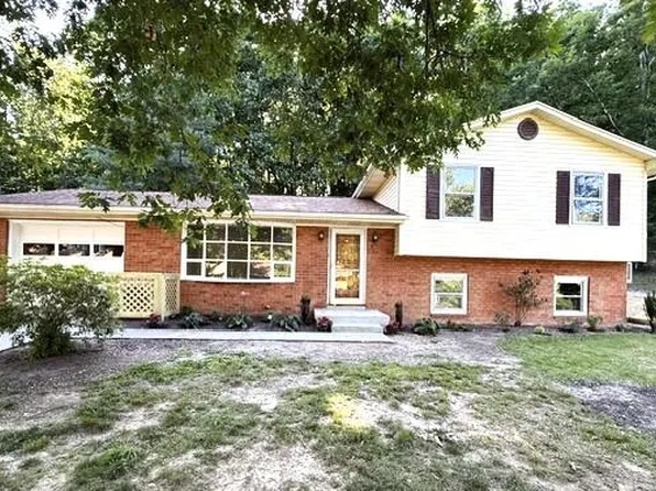 308 Ridgewood Cir, Covington, VA 24426