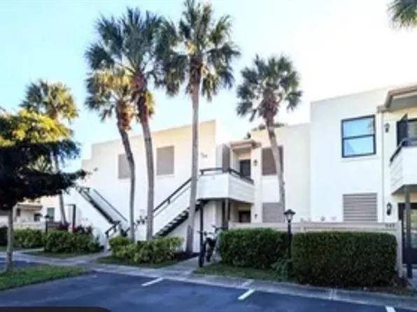 345 Springdale Dr #345, Bradenton, FL 34210
