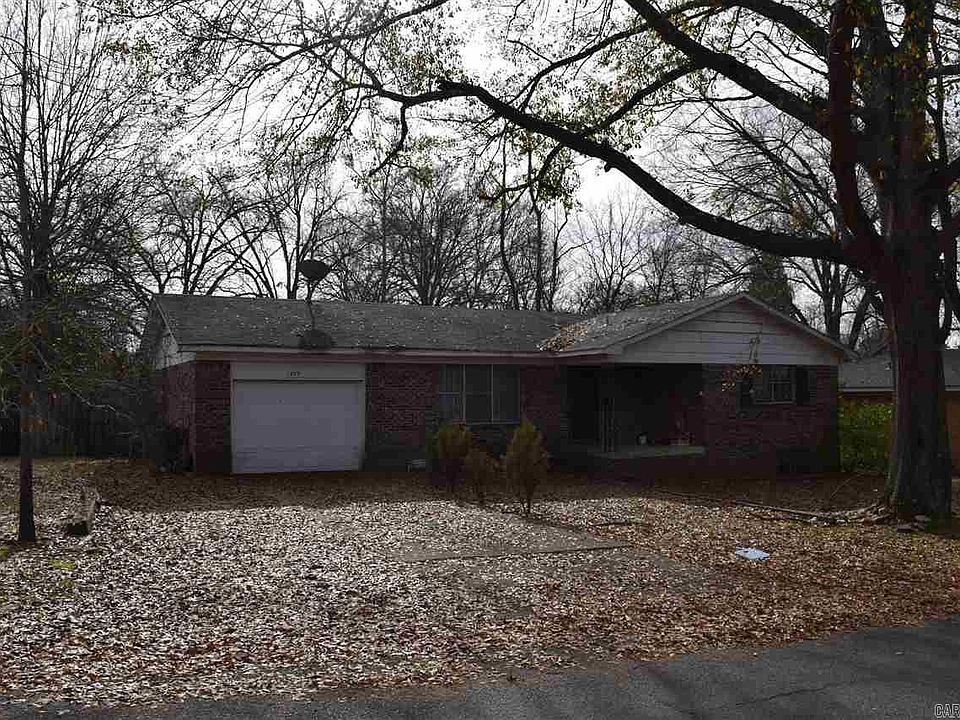 1st image of 1429 Willow St