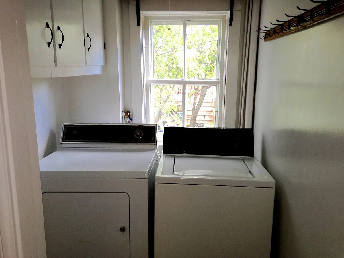 3 bed, $3,675 — Photo 3