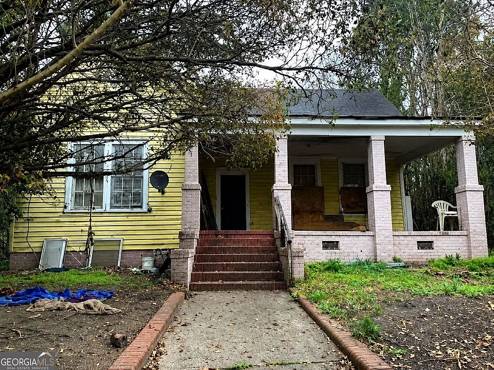 1st image of 533 Elm St