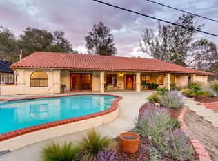 2138 Gird Rd, Fallbrook, CA 92028
