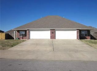 1566 Tolleson Loop #B, Springdale, AR 72764