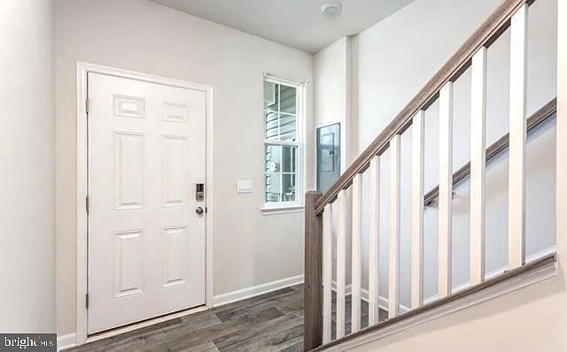 3 bed, 2.5 bath, 1500 sqft, $1,795 — Photo 3