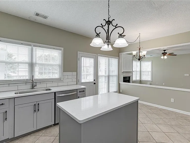 305 Leatherman Ct — Photo 27