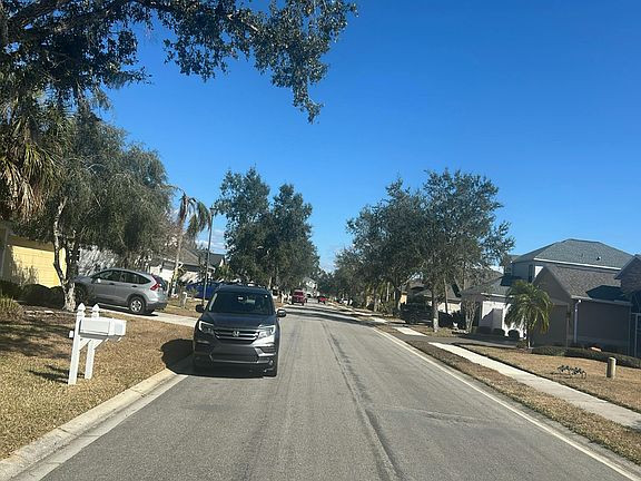4th image of 8271 47th Street Cir E