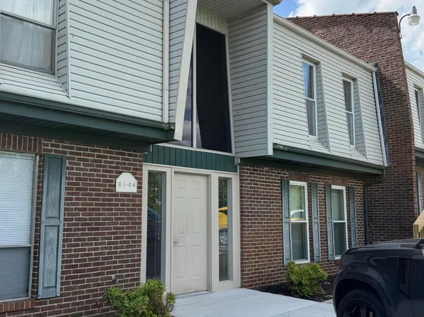 1310 Louisville Rd APT 42, Frankfort, KY 40601