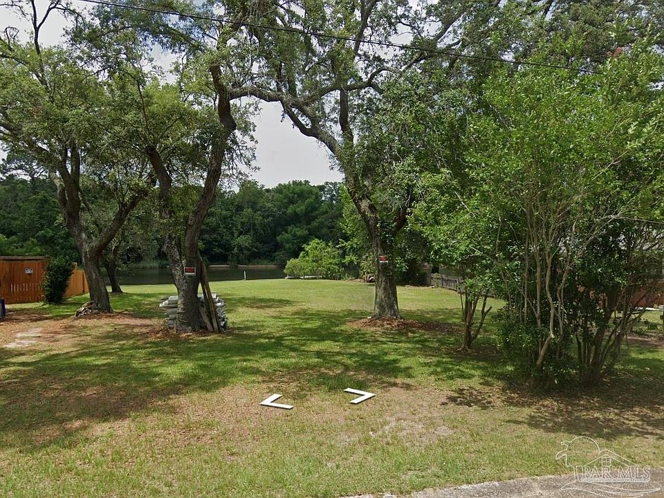 1st image of 3420 Bayou Dr