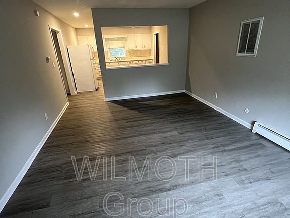 5th image of 10208 E 46th St #1