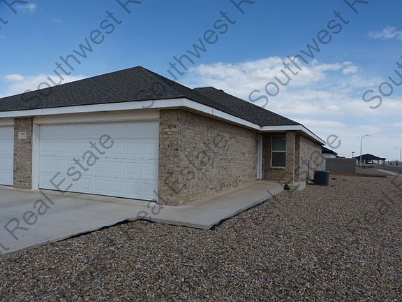 2nd image of 1301 Mission Dr #B