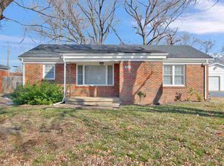 420 N Hillcrest Ave, Haysville, KS 67060