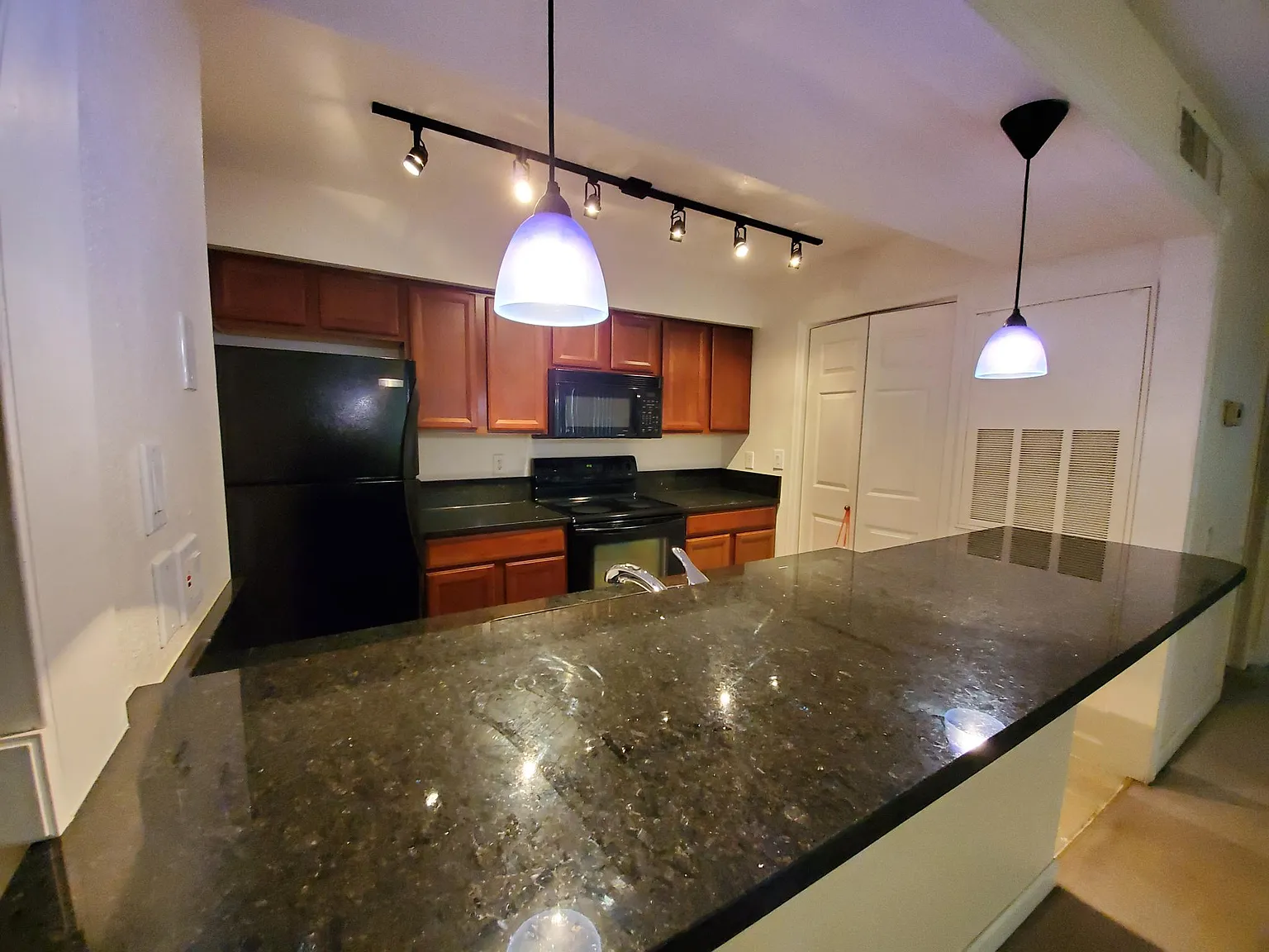3312 Wyndham Circle — Photo 4