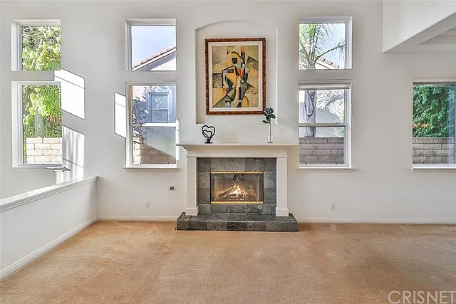 580 Winncastle St — Photo 6