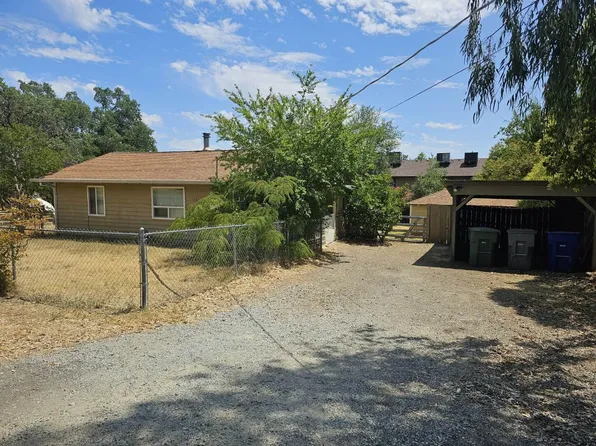 1637 Green St, Redding, CA 96002