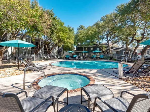 Grove at Northwest Hills