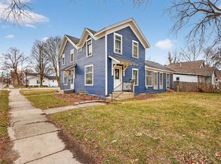 200 E Grove St, Greenville, MI