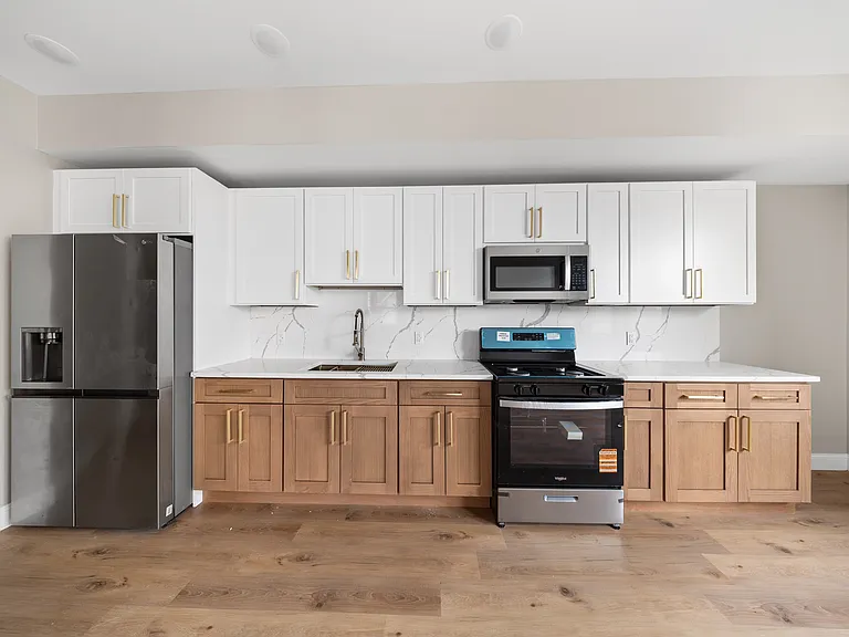 17-19 Wickham St #203 — Photo 5