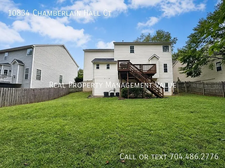 10834 Chamberlain Hall Ct — Photo 34