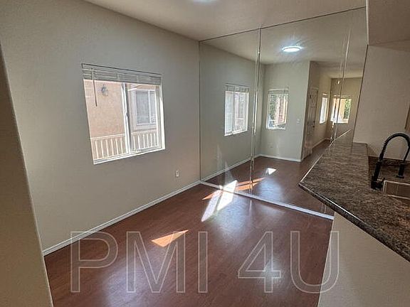 5th image of 6800 Vista Del Norte Rd NE APT 525