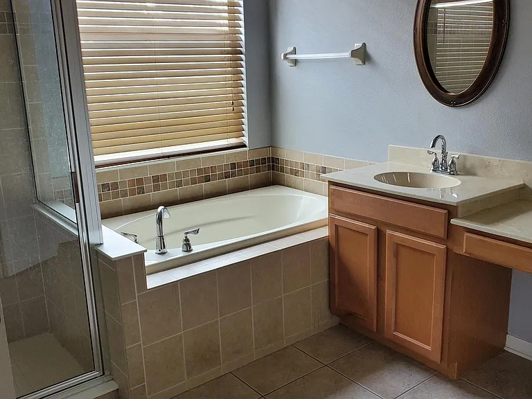 1251 Nashville Dr — Photo 6