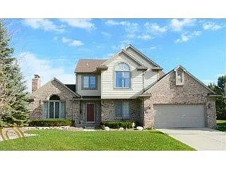 24652 Naples Dr photo 1
