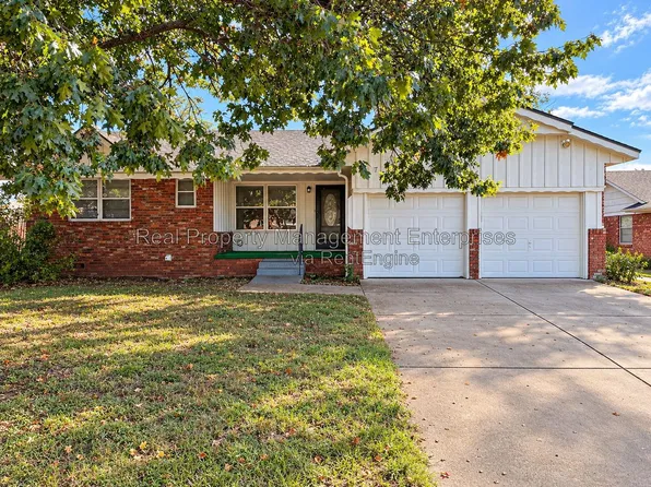 5720 NW 64th St, Warr Acres, OK 73132