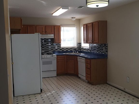 Kitchen with dining area