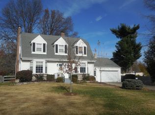 5578 Sidney Rd, Cincinnati, OH 45238