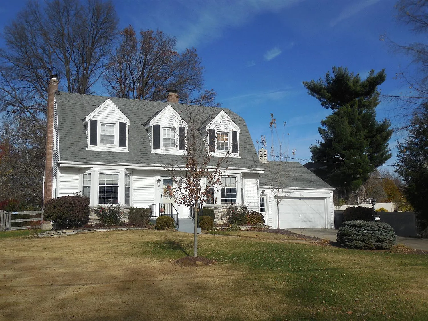 5578 Sidney Rd photo 1