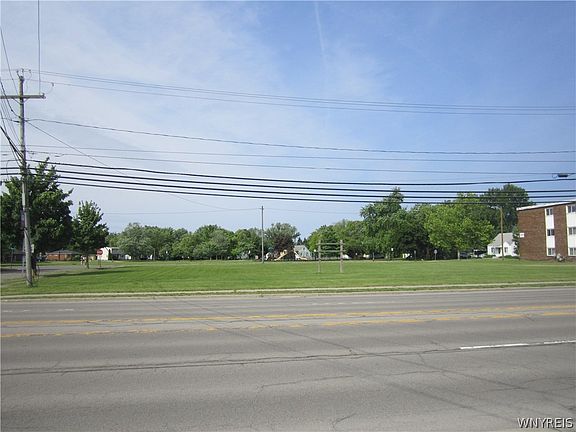 3rd image of Military Rd #3