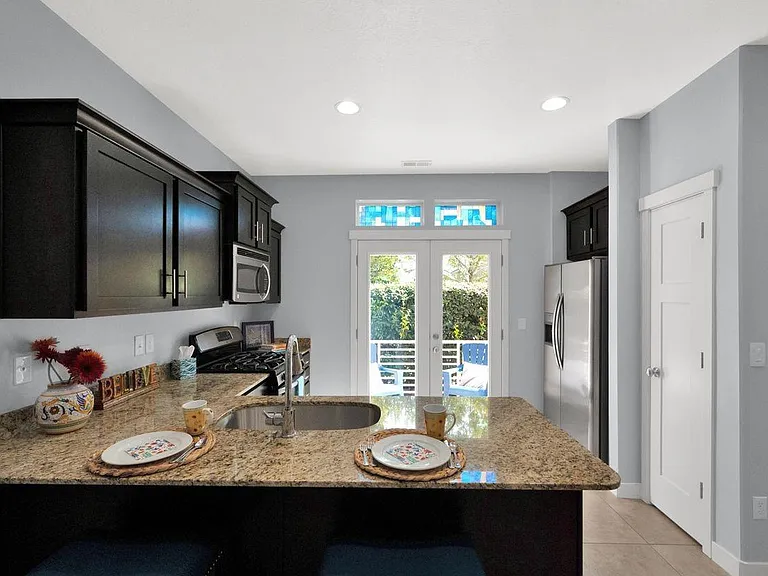 11216 S Summer Heights Dr W — Photo 7