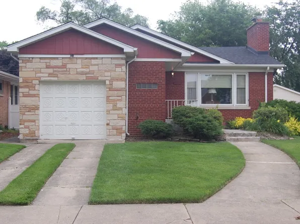 9805 S Springfield Ave, Evergreen Park, IL 60805
