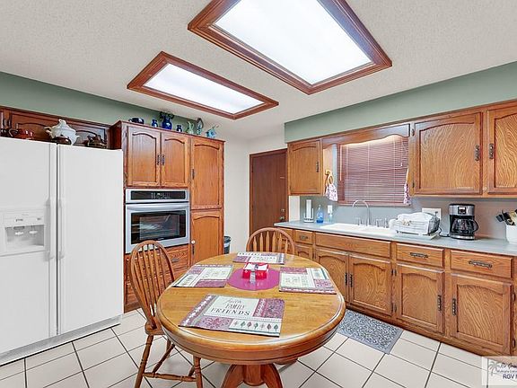 4th image of 2816 N 28th St