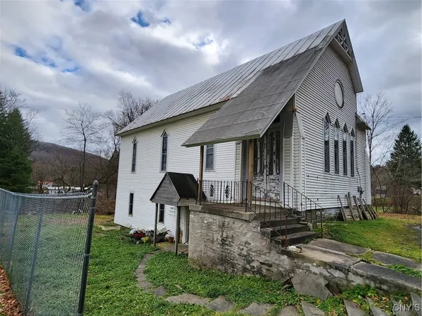 3328 Clute Rd, Cortland, NY 13045