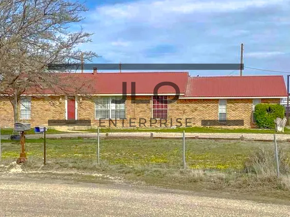 9806 N Plainfield Dr, Hobbs, NM 88242