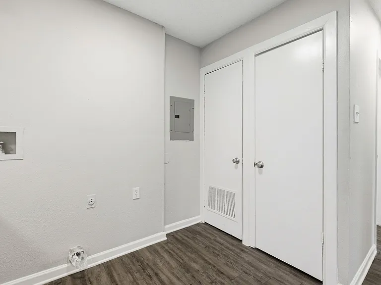 Residences at Overlook — Photo 52