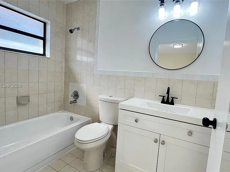 2820 SW 25th St #2820 — Photo 11
