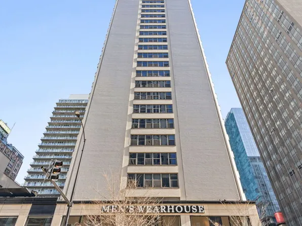535 N Michigan Ave APT 2403, Chicago, IL 60611