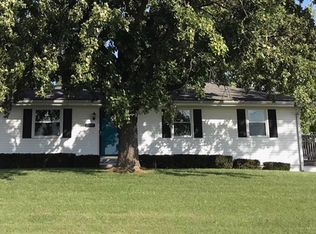 18476 158th St, Basehor, KS 66007